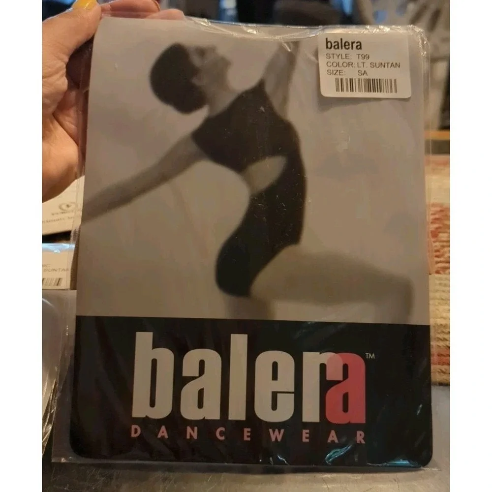Balera Dance Wear Custom Style T99 Ballet Tights Size SA Color LT.‎ Suntan
